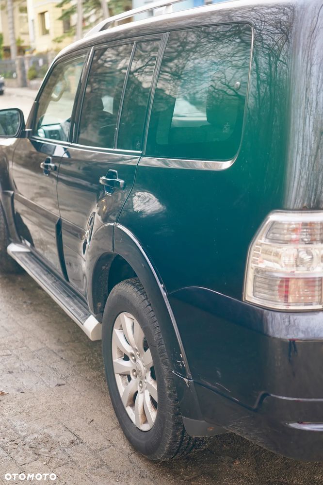 Mitsubishi Pajero 3.2 DID Instyle - 10