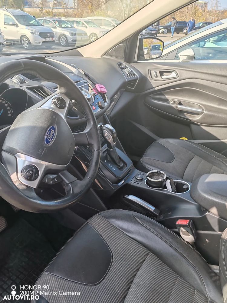 Ford Kuga 2.0 TDCi 4x4 Aut. Black & Silver - 4