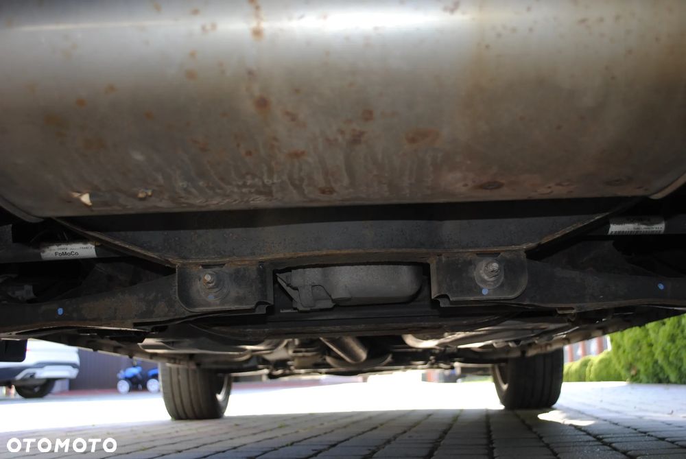Ford Kuga 2.0 TDCi 4x4 Individual - 15