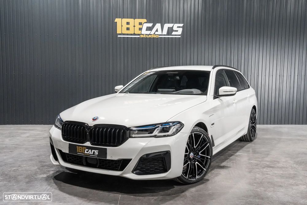 BMW 530 e Pack Desportivo M - 33