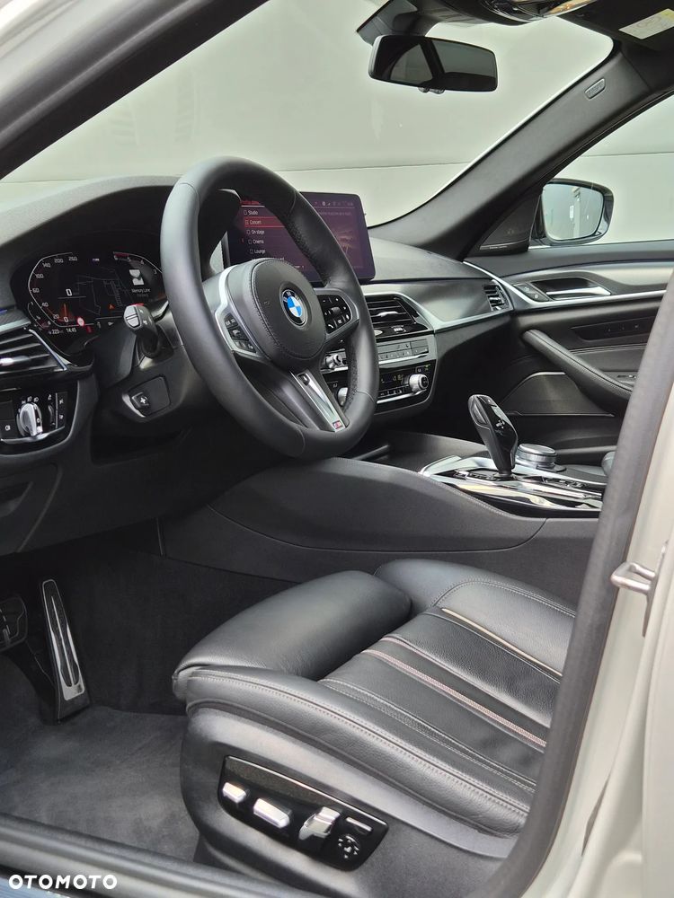 BMW Seria 5 520d MHEV M Sport sport - 3