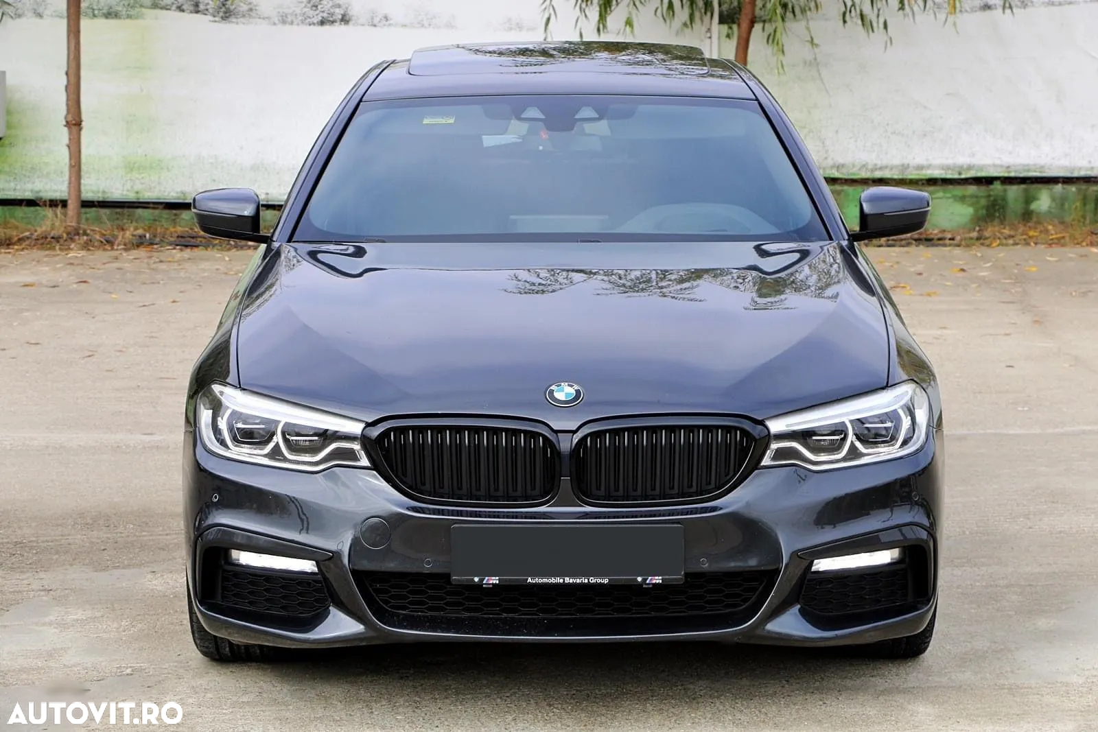 BMW Seria 5 520d xDrive AT - 2