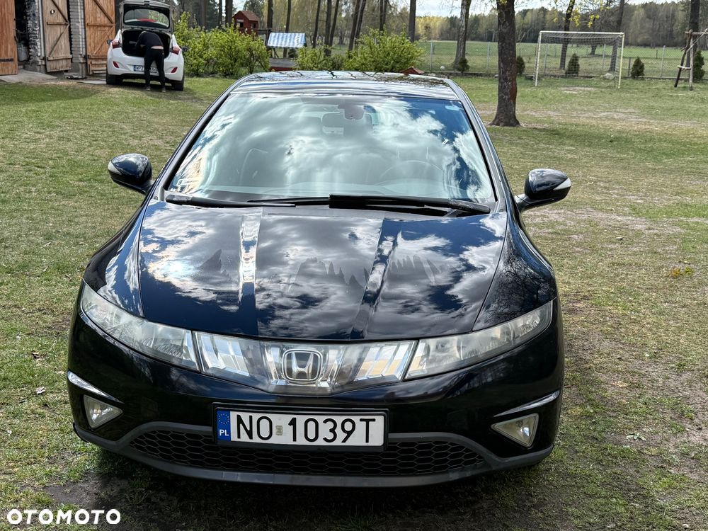 Honda Civic 1.8 Comfort - 2