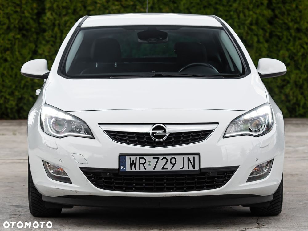 Opel Astra 1.4 Turbo - 4