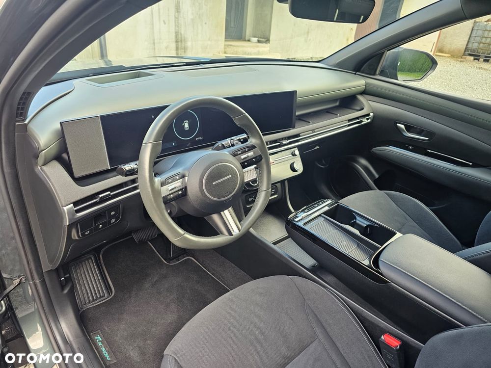 Hyundai Tucson 1.6 T-GDi HEV 20th Anniversary 2WD - 6