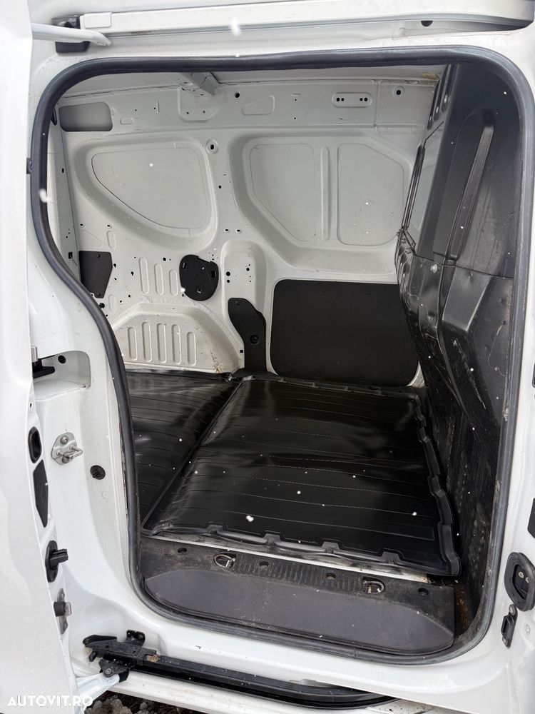 Dacia Dokker 1.5 dCi 90 CP Laureate - 7