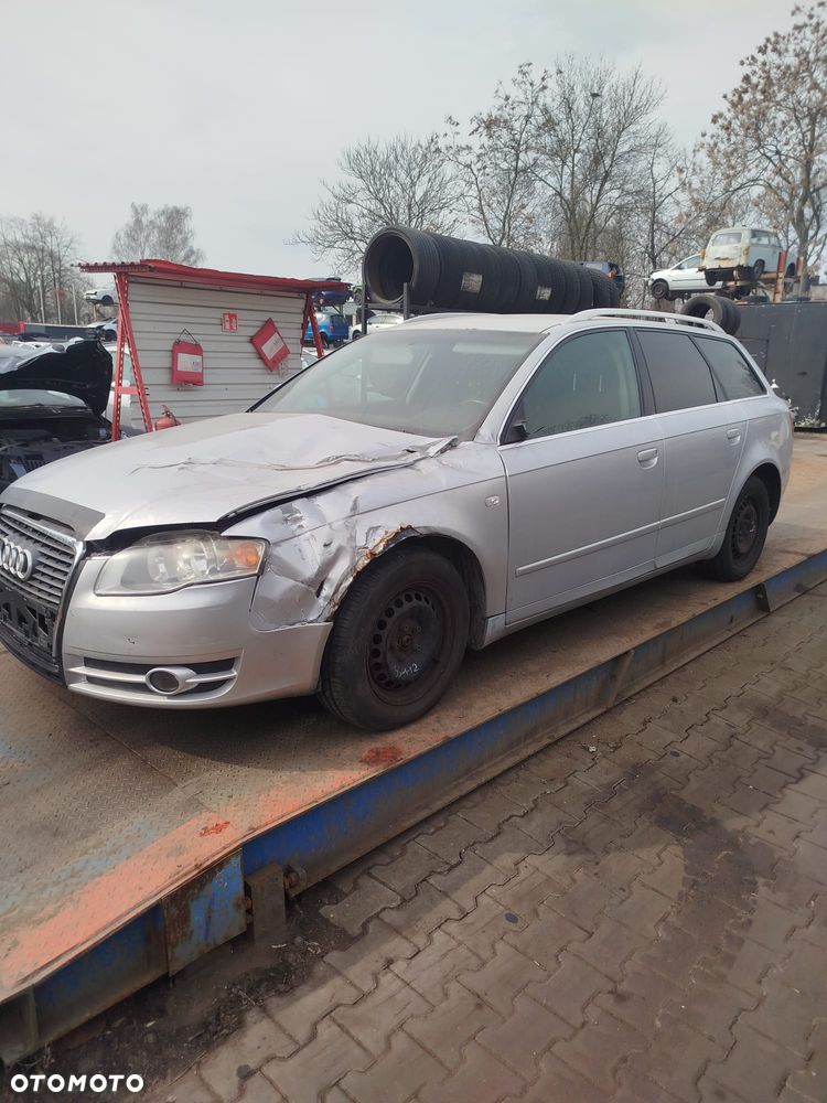 Audi A4 B7 na części. - 3