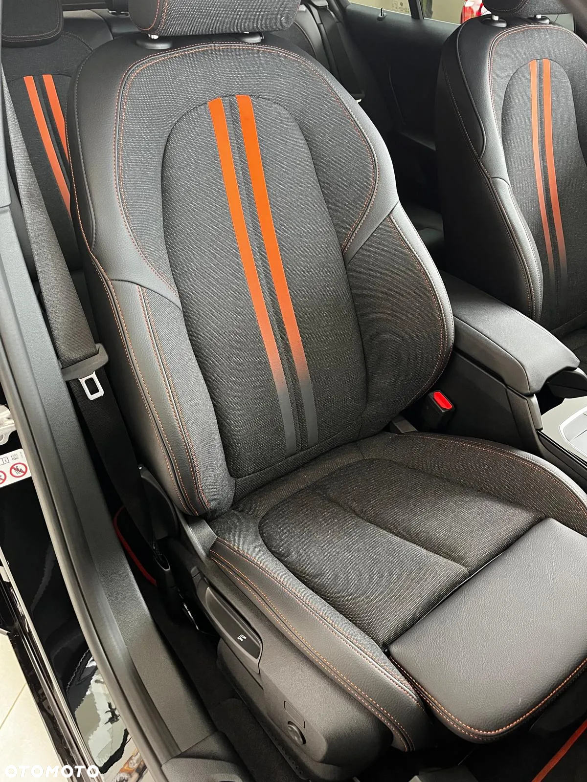 BMW Seria 1 120i Sport Line - 21