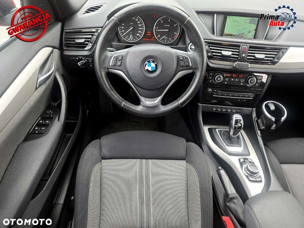 BMW X1 xDrive18d Sport Line - 28