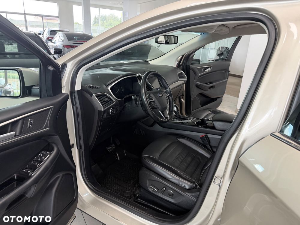 Ford Edge - 13