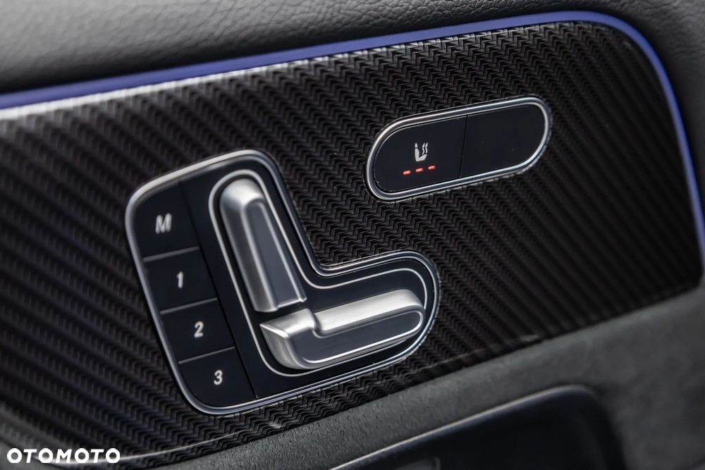 Mercedes-Benz GLB AMG 35 mHEV 4-Matic 8G-DCT - 18