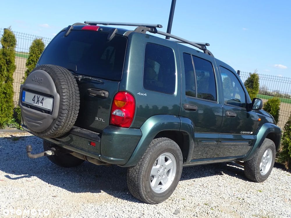 Jeep Liberty - 5