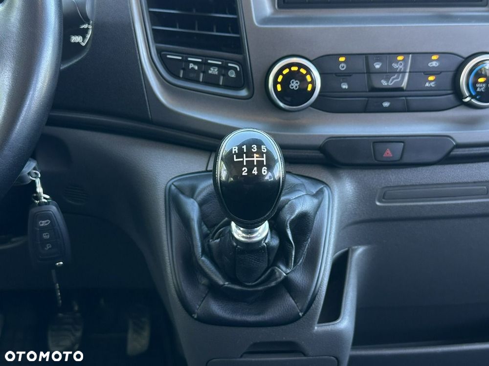 Ford Transit - 23