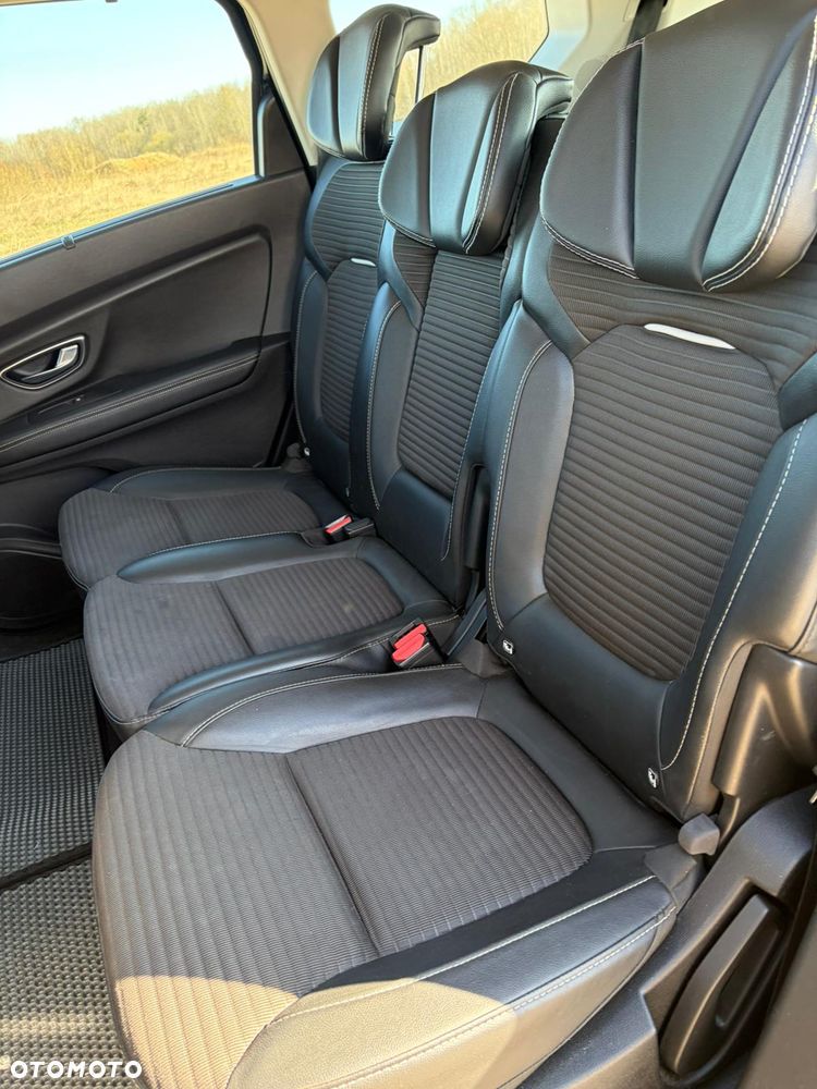 Renault Grand Scenic Gr 1.6 dCi Energy Bose - 8