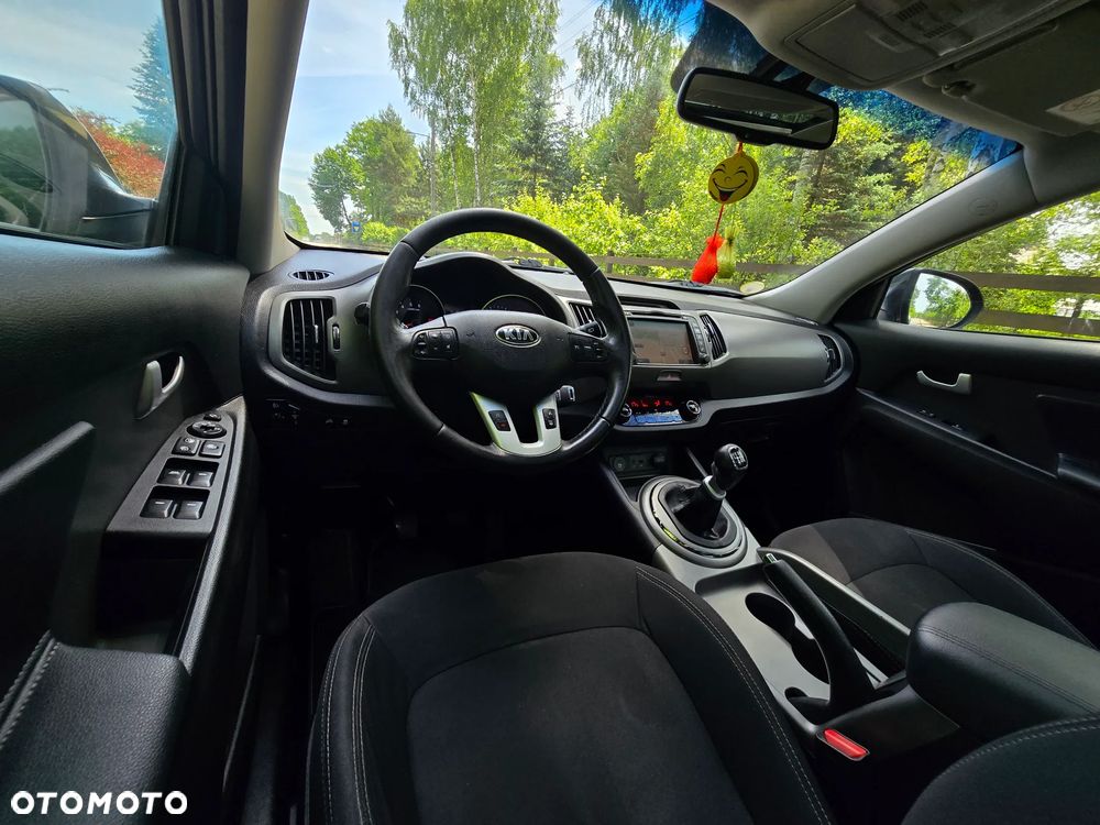 Kia Sportage 1.7 CRDI 2WD ISG Dream-Team Edition - 34