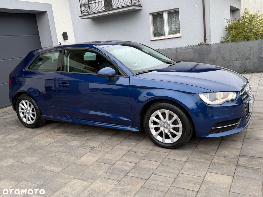 Audi A3 3-drzwiowe 1.6 TDI design - 7
