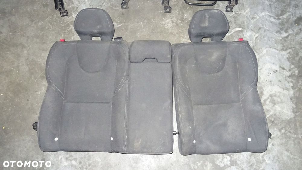 VOLVO V40 II FOTELE KANAPA KOMPLET - 4