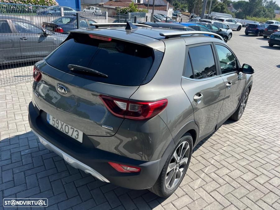 Kia Stonic 1.6 CRDi Drive - 2