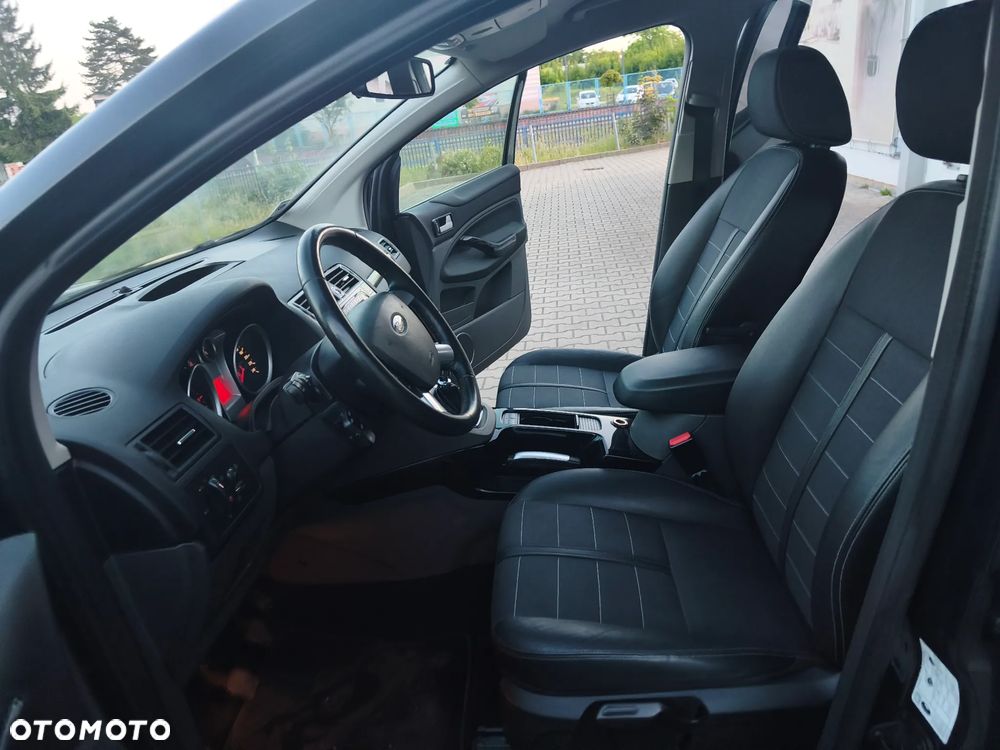 Ford Kuga 2.0 TDCi 4x4 Titanium - 11