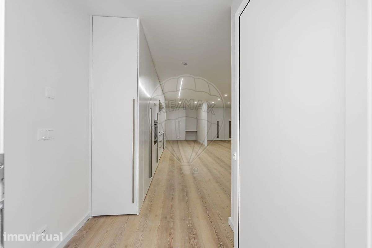 Apartamento T2 Renovado no centro histórico, Braga - Grande imagem: 3/18