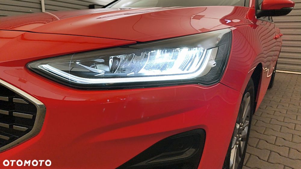 Ford Focus 1.0 EcoBoost mHEV Titanium X - 33