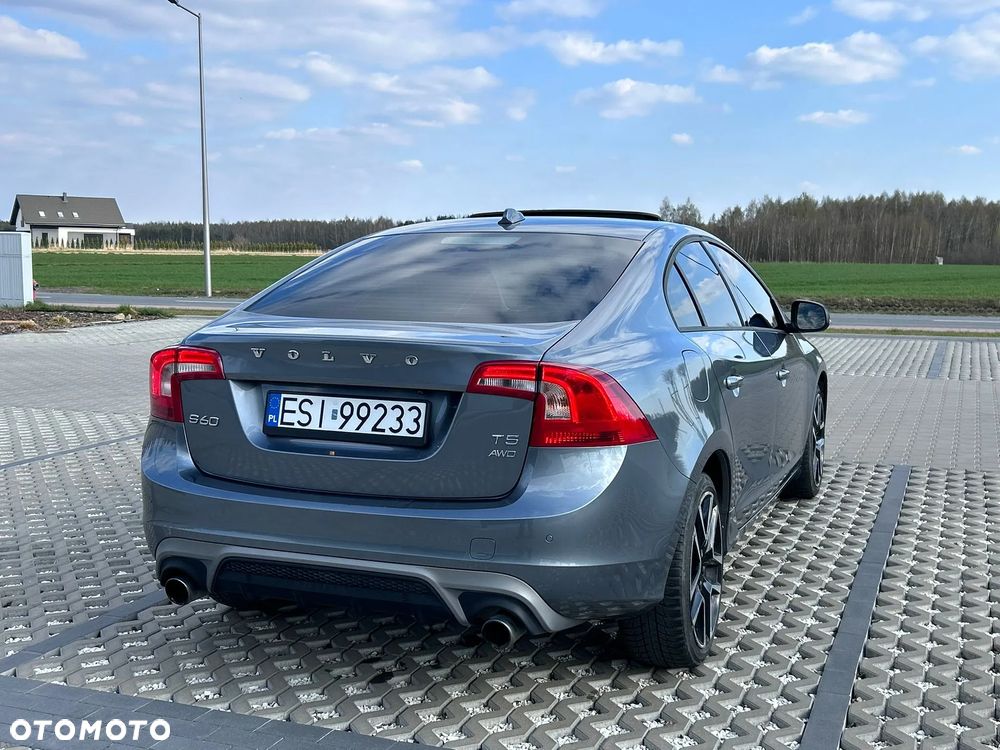 Volvo S60 T5 Drive-E Dynamic Edition (Momentum) - 6