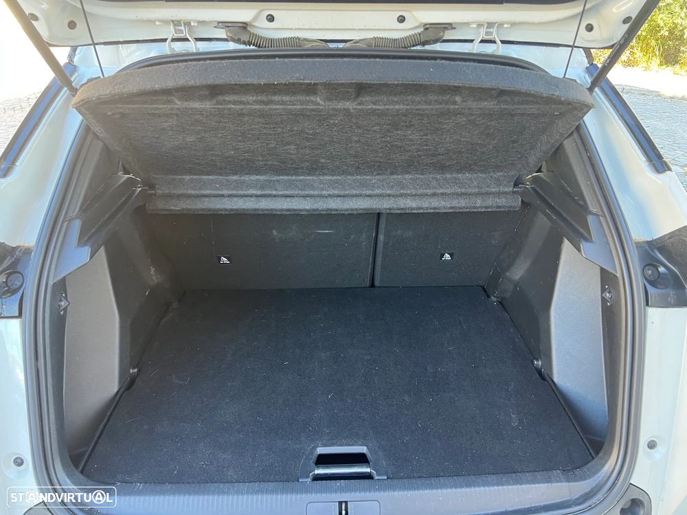 Peugeot 2008 PureTech 130 GT Pack - 18