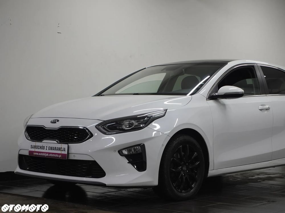 Kia Ceed 1.4 T-GDI OPF Platinum Edition - 14