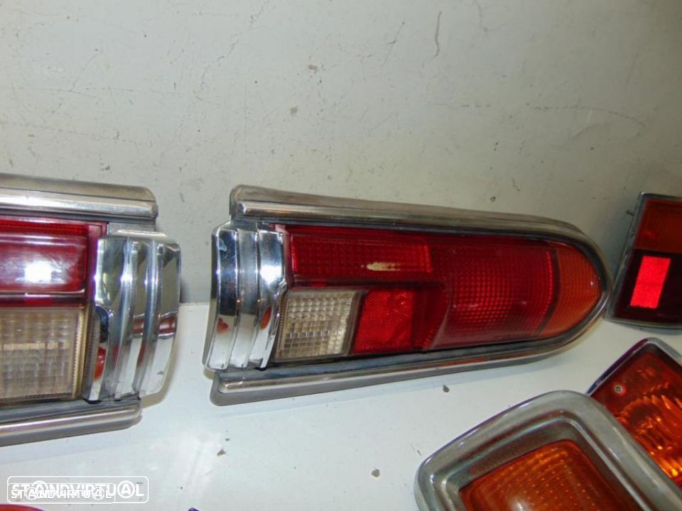 Farolins para carros antigos Datsun 120Y - 4