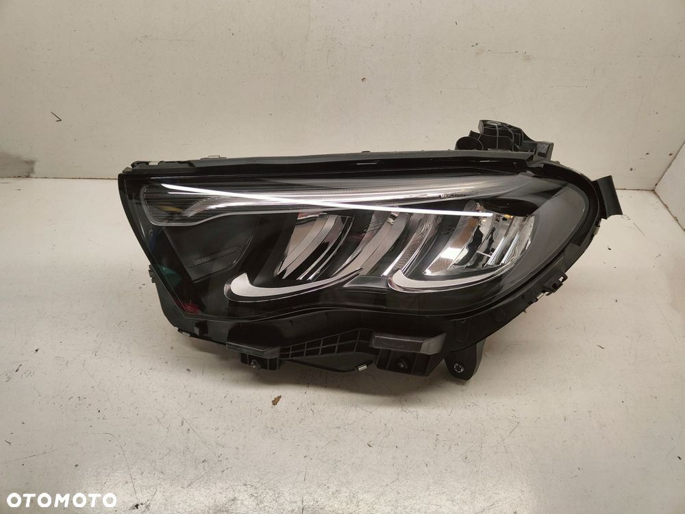 mercedes e-klasa w214 full led lampa lewy przód a2149062700 - 1