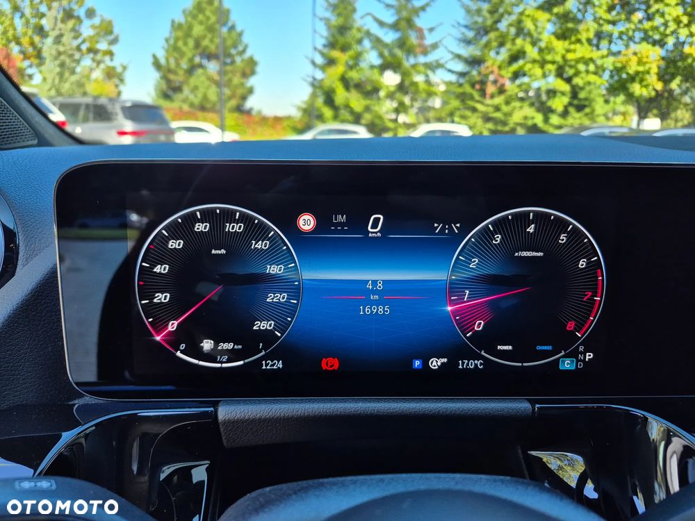 Mercedes-Benz GLA 200 AMG Line - 19