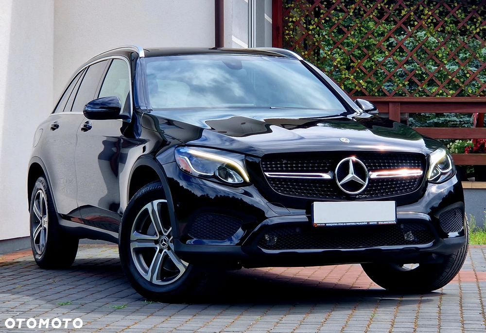 Mercedes-Benz GLC 300 4Matic 9G-TRONIC Exclusive - 12