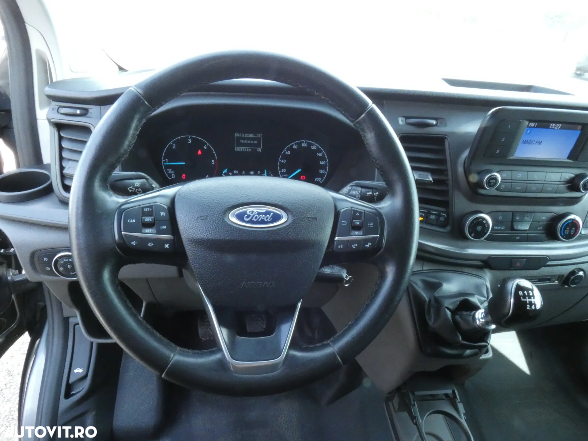 Ford Transit Custom DCIV 310 2.0 TDCI LWB L2H1 Limited - 12