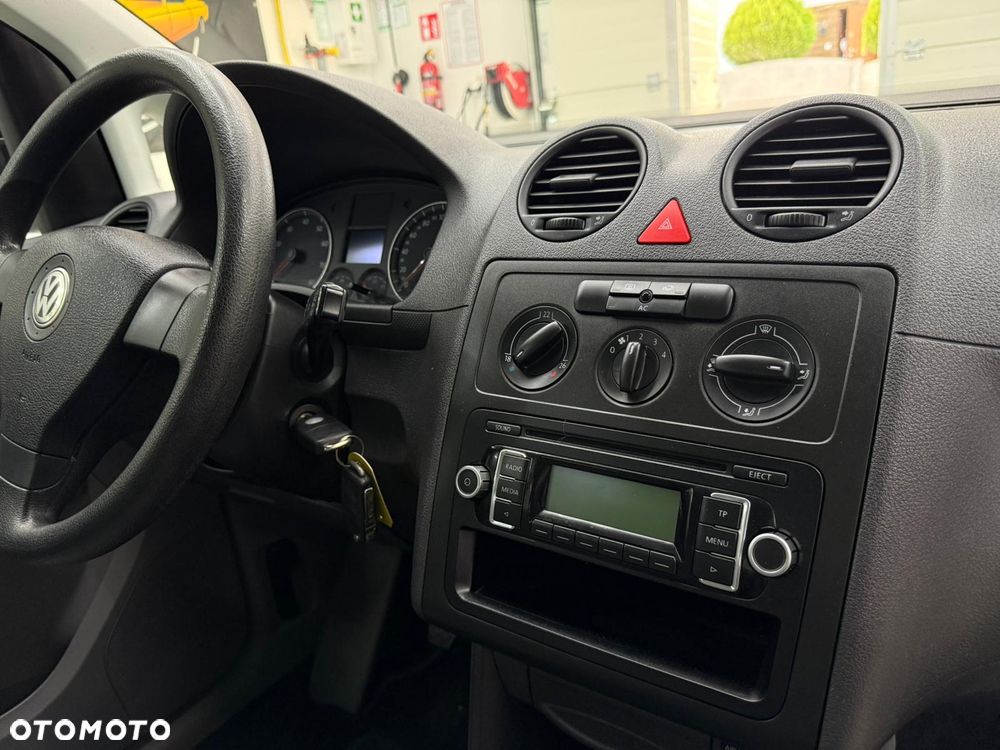 Volkswagen Caddy - 15