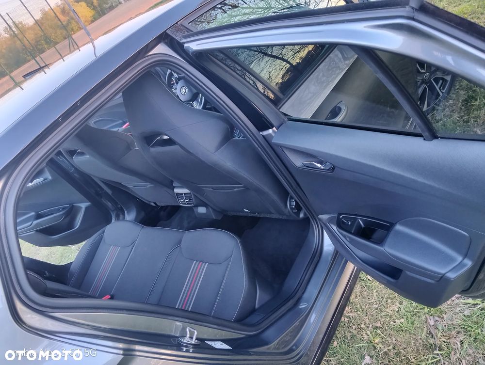 Skoda Fabia 1.0 TSI Monte Carlo - 13