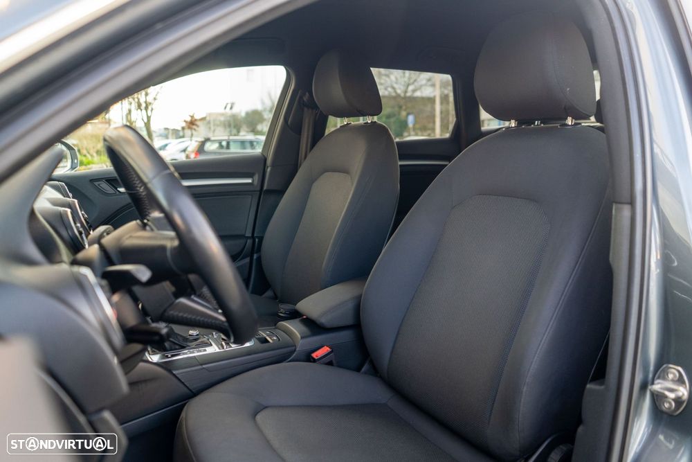 Audi A3 Sportback 30 TFSI S-line S tronic - 32