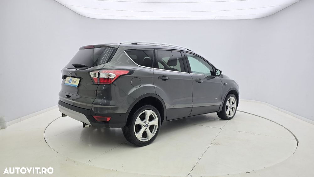Ford Kuga - 6