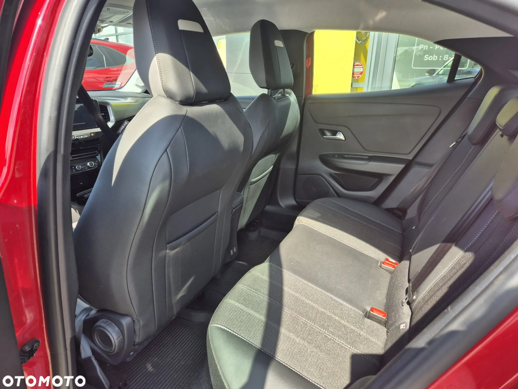 Opel Mokka 1.2 T Elegance Business Pack S&S - 11