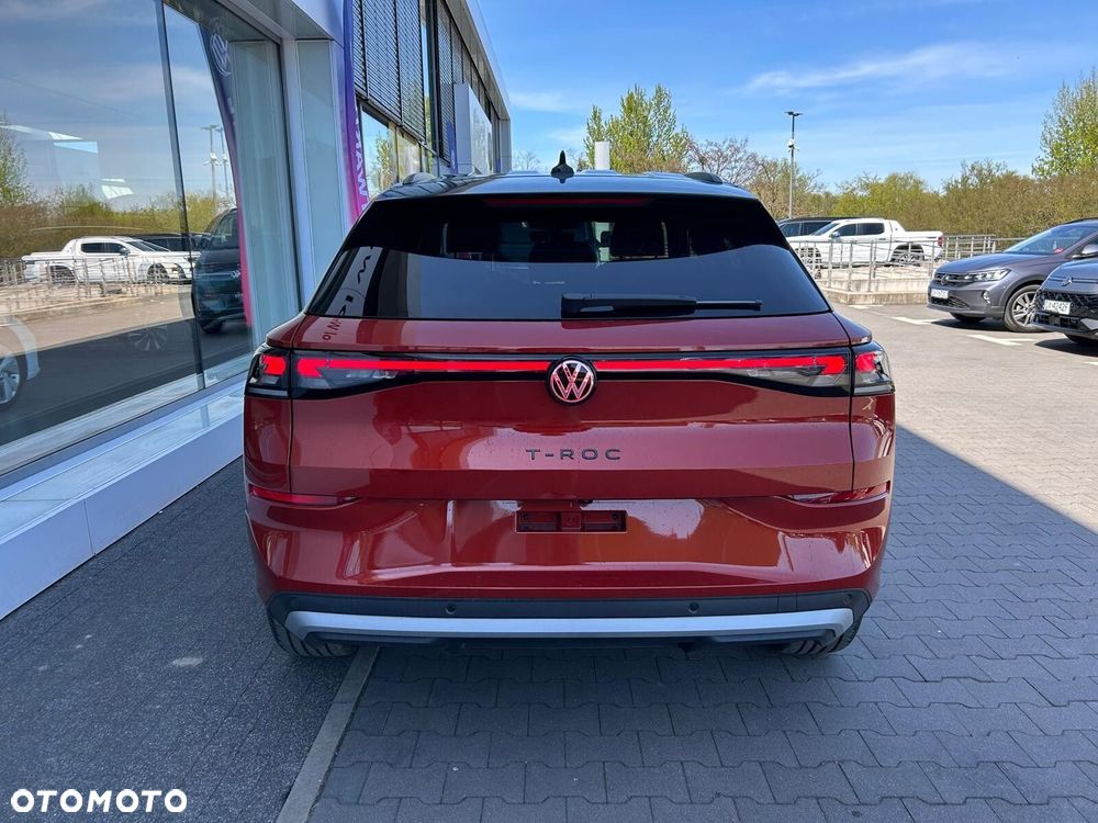 Volkswagen T-Roc - 11