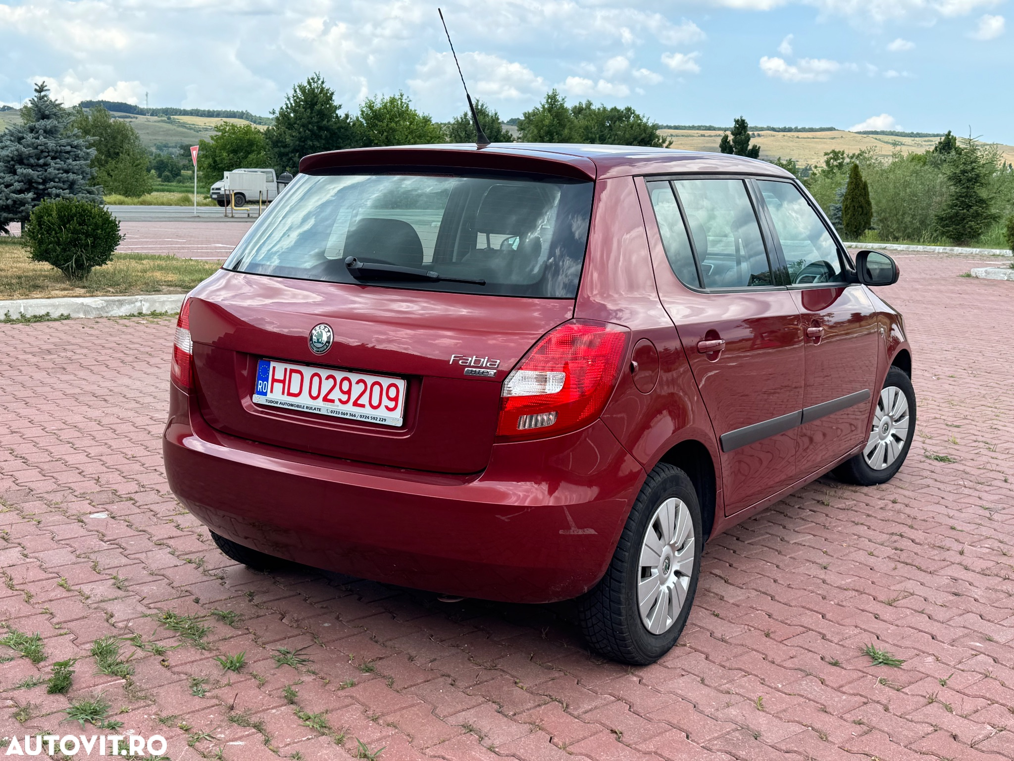 Skoda Fabia 1.2 HTP Active - 4