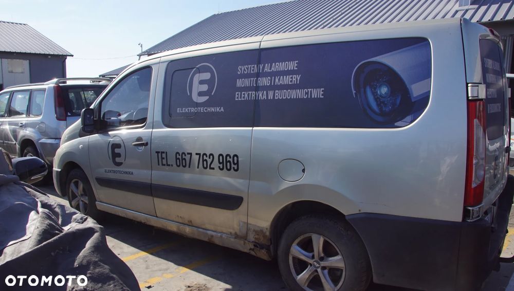 Auto na części - Peugeot Expert II 2.0 HDI 120 KM RHK 20MB12 KCY 2008R Silnik Skrzynia Drzwi Maska Zderzak Błotnik Lampa Lusterko Deska Kokpit Sterownik Moduł Czujnik Licznik Panel Kierownica - 5