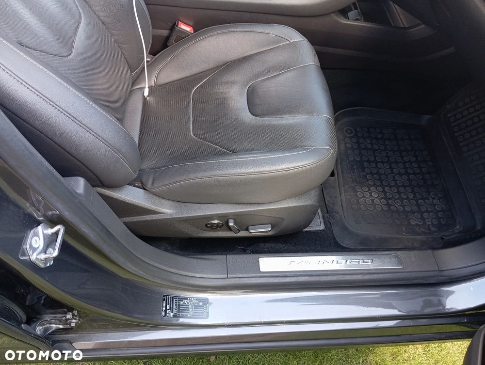 Ford Mondeo 2.0 TDCi Titanium - 10