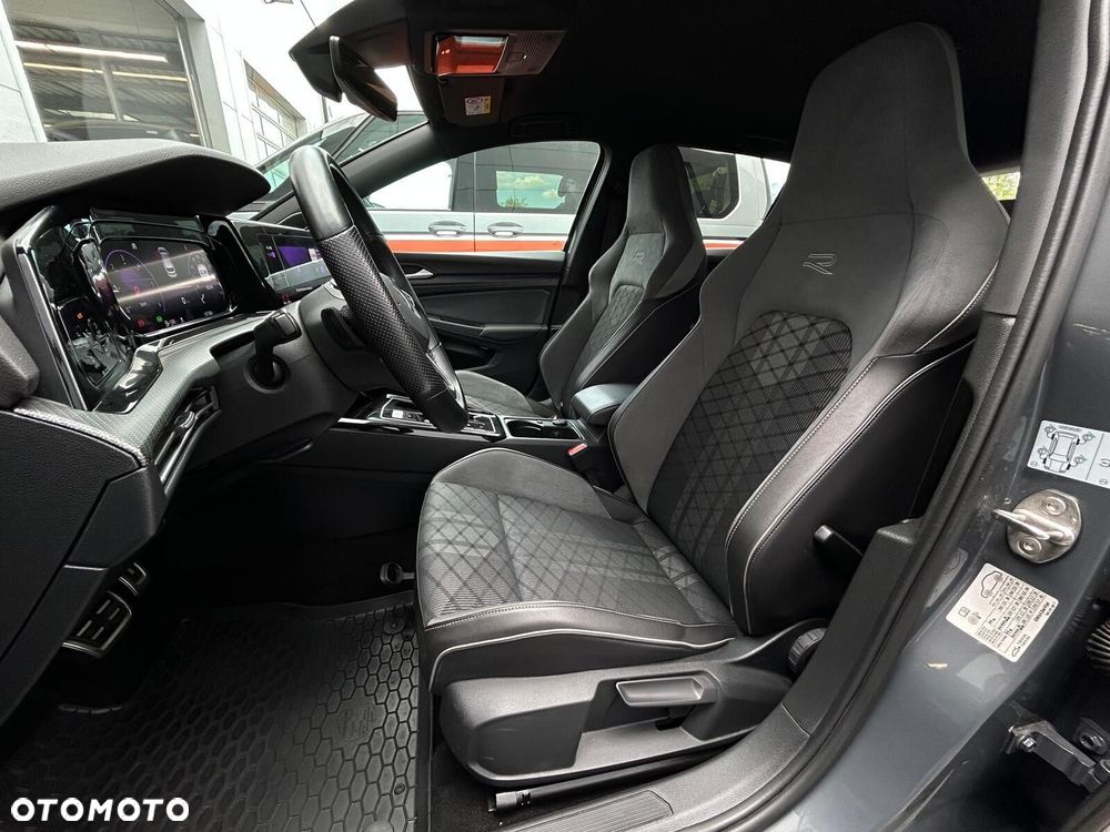 Volkswagen Golf 2.0 TDI R-Line DSG - 8