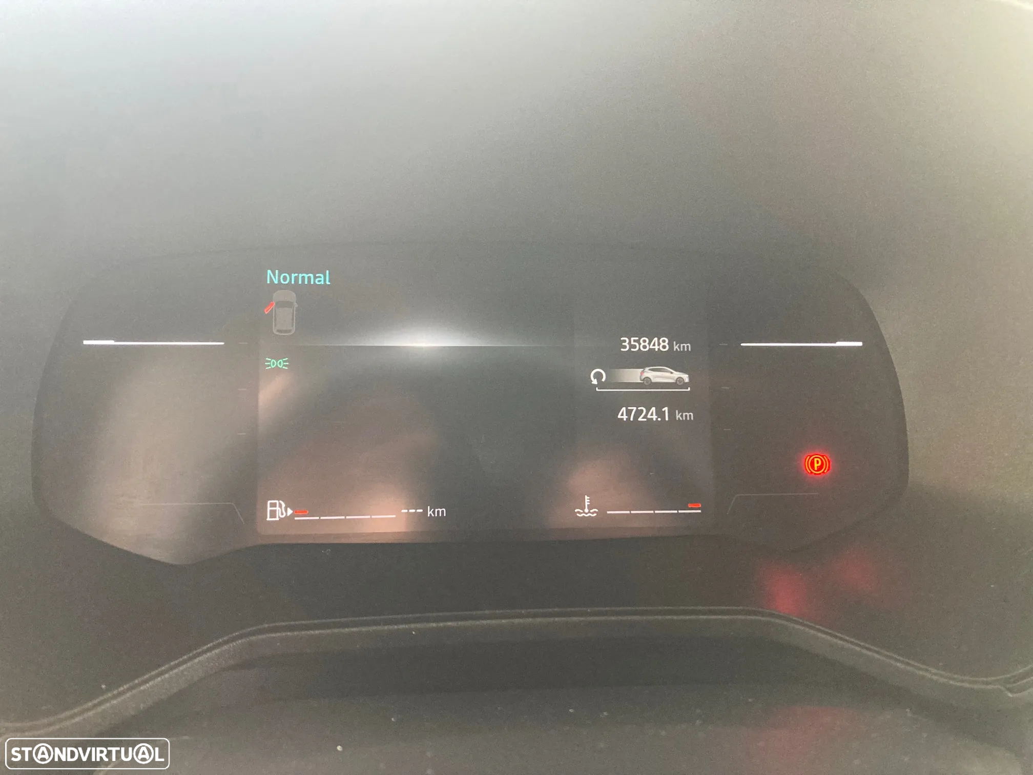 Renault Clio 1.0 TCe Evolution - 10