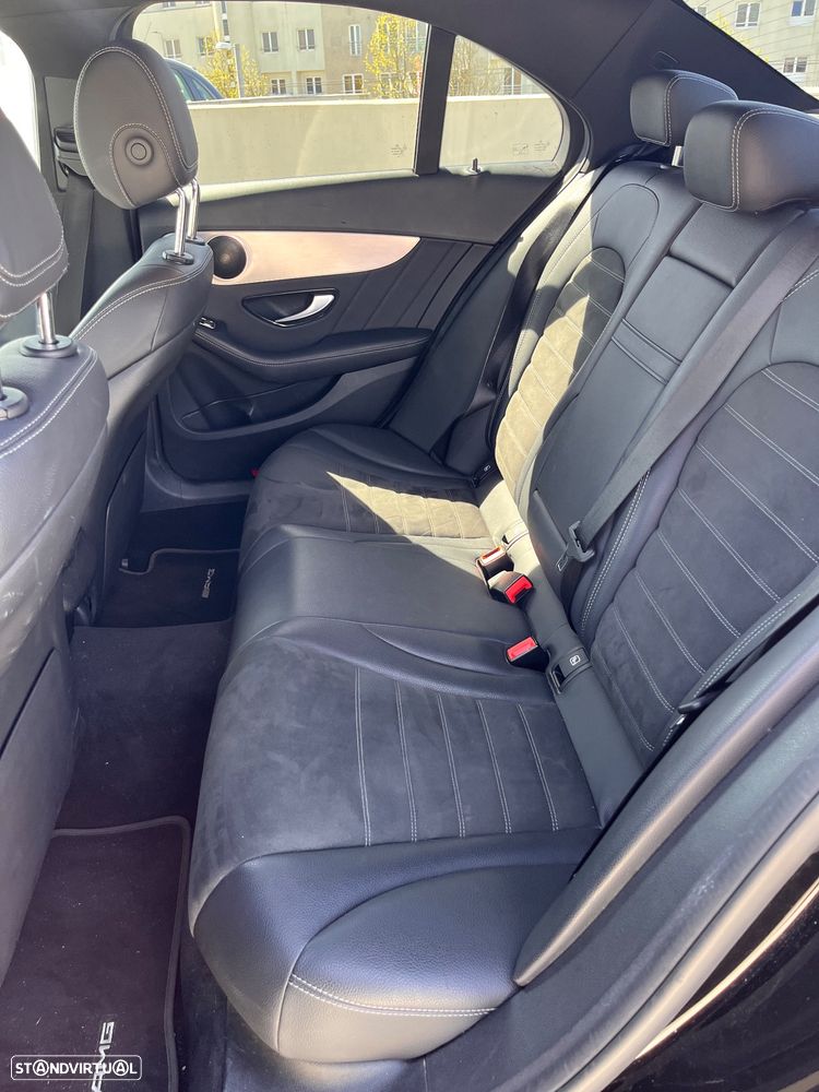 Mercedes-Benz C 300 e AMG Line - 11