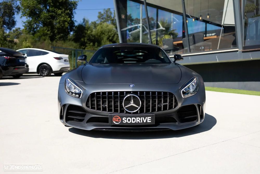 Mercedes-Benz AMG GT R - 25