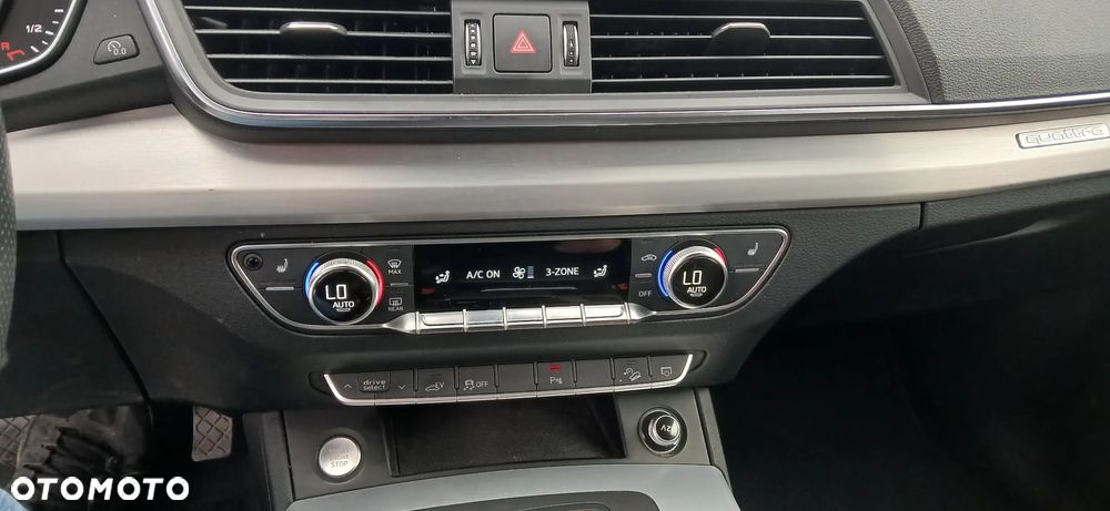 Audi Q5 50 TFSIe quattro S tronic S line business - 19