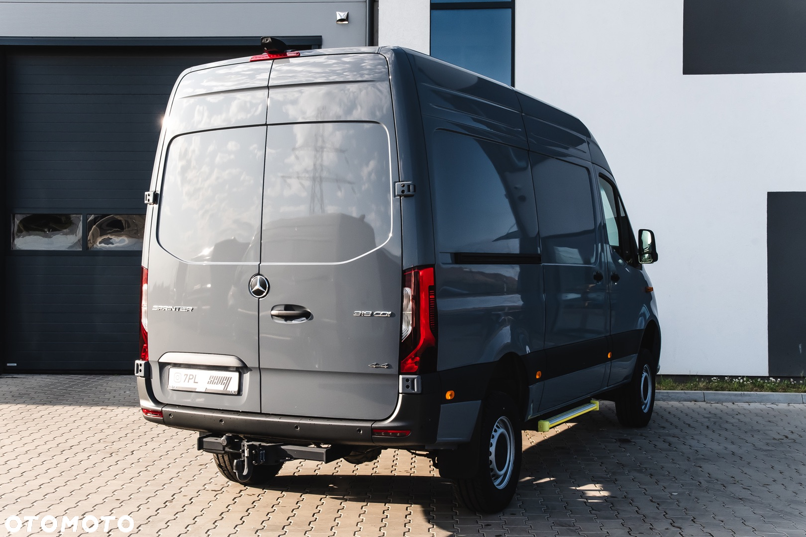 Mercedes-Benz Sprinter - 6