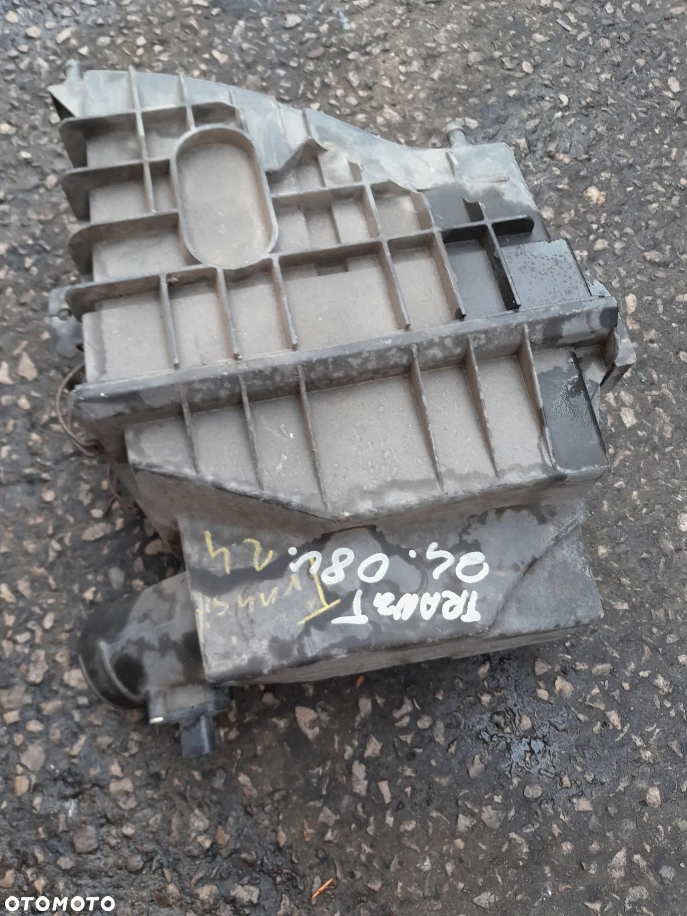 Obudowa filtra powietrza Ford Transit 2.4 TDCI 08r - 1