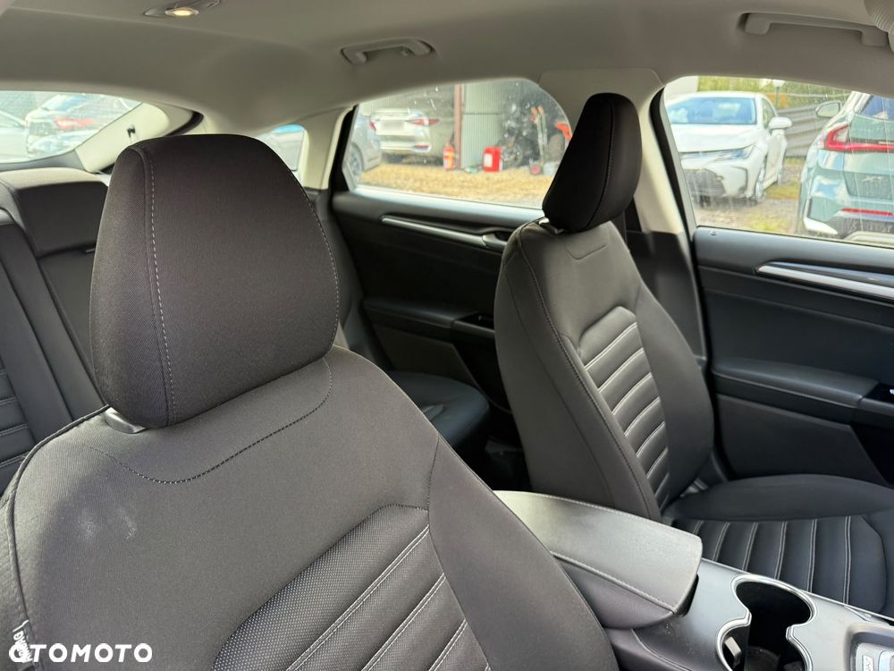 Ford Mondeo 1.5 EcoBoost Titanium - 19